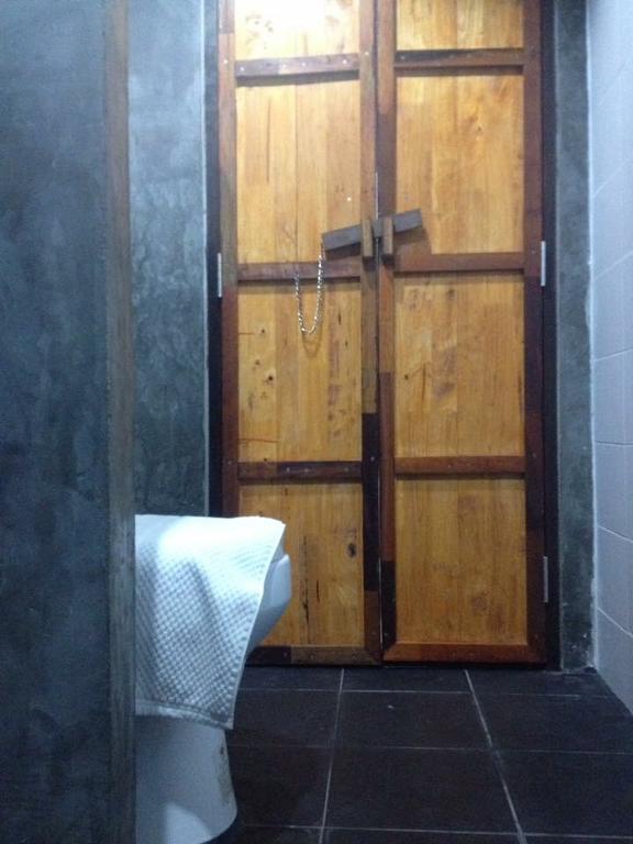 Baantung Homestay Mukdahan Exterior photo