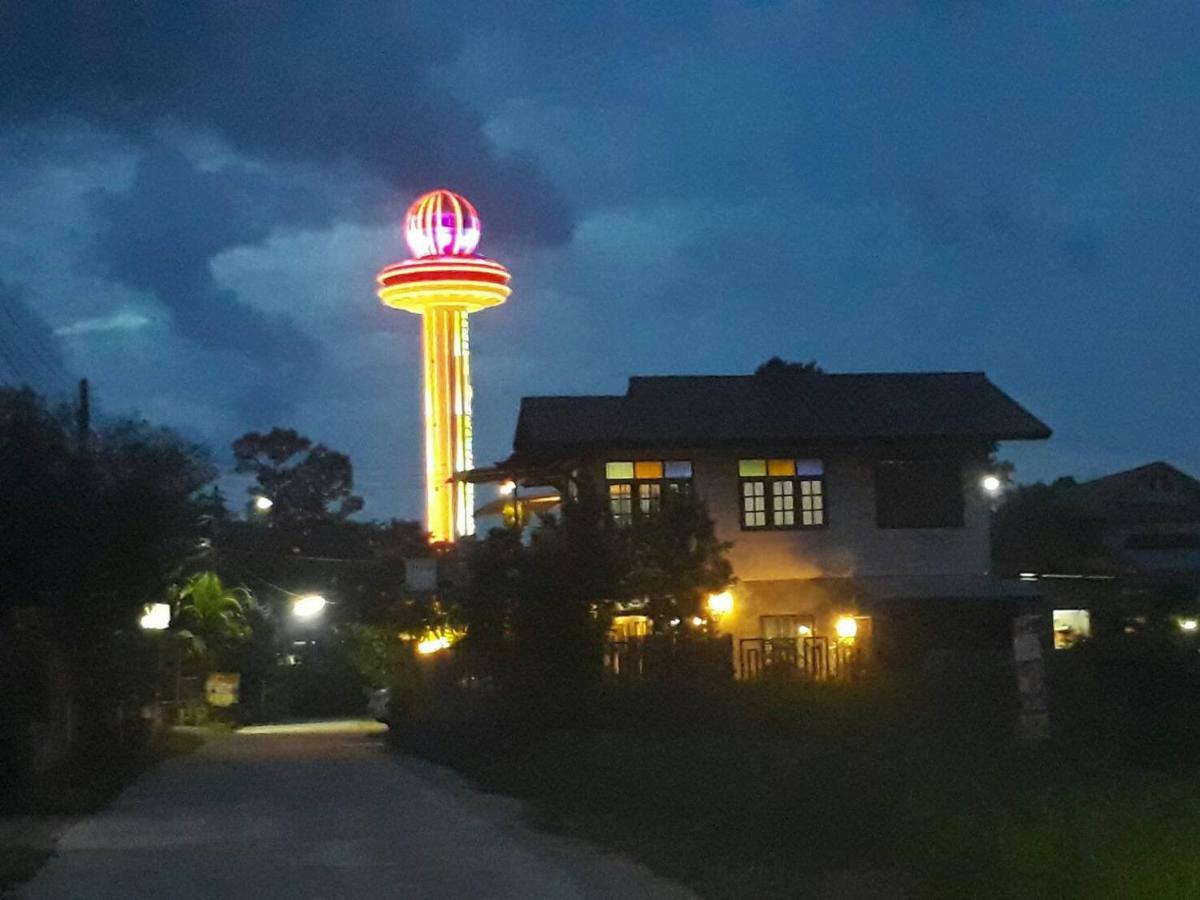 Baantung Homestay Mukdahan Exterior photo