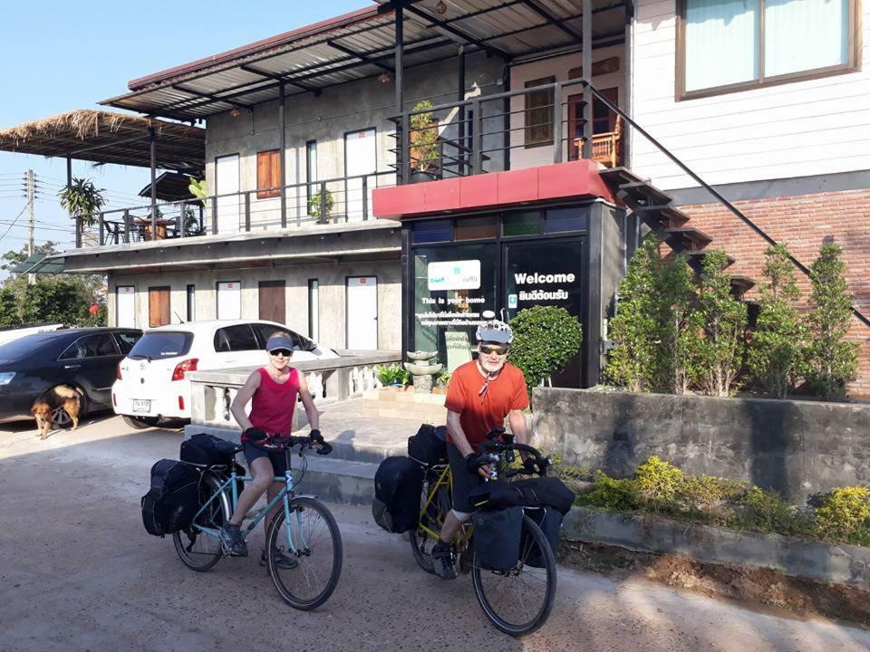 Baantung Homestay Mukdahan Exterior photo